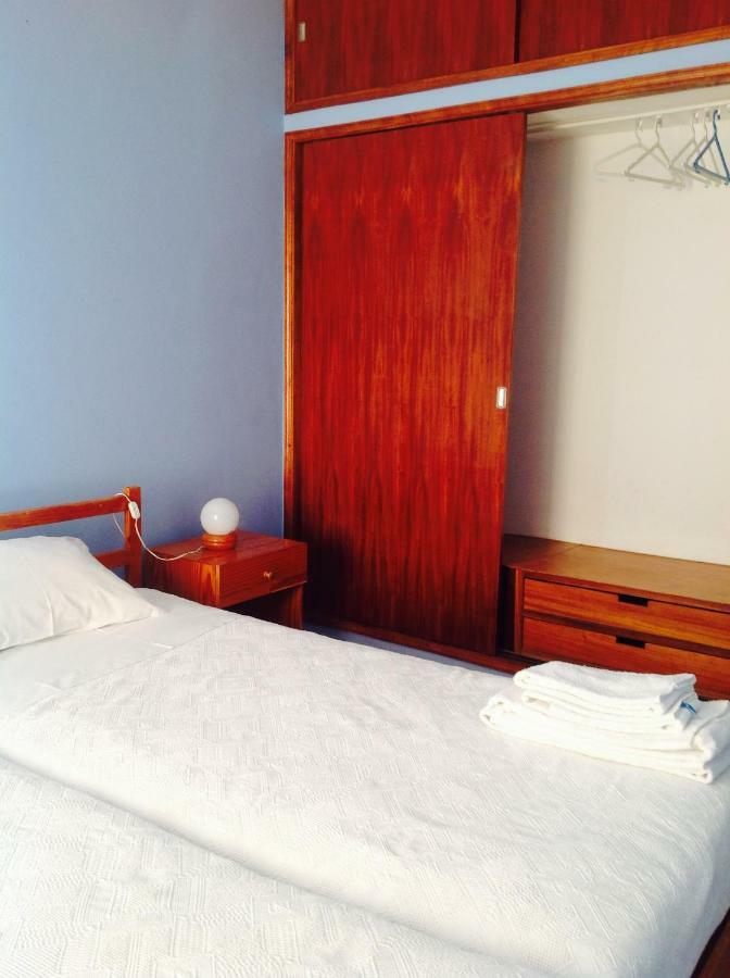 Bed and Breakfast Pensao Algarve Сан-Браш-ди-Алпортел Экстерьер фото